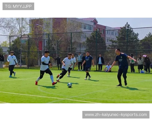 足球比赛中的配合与默契训练