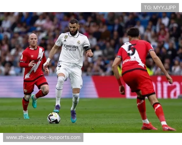 西甲联赛场馆与球迷体验分析